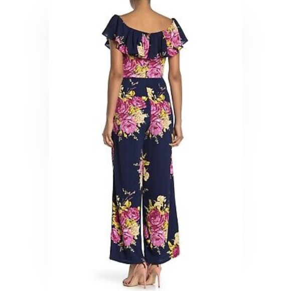 Betsy Johnson off the shoulder romper - Picture 2 of 6